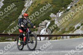 Photo #2865703 | 12-09-2022 11:36 | Passo Dello Stelvio - Waterfall curve BICYCLES