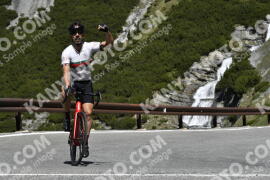 Photo #2117129 | 11-06-2022 11:08 | Passo Dello Stelvio - Waterfall curve BICYCLES