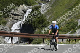 Photo #3535639 | 18-07-2023 10:02 | Passo Dello Stelvio - Waterfall curve BICYCLES