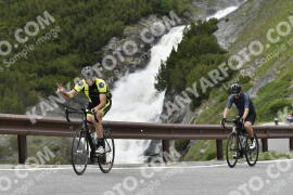 Photo #3270655 | 28-06-2023 12:28 | Passo Dello Stelvio - Waterfall curve BICYCLES