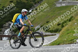 Photo #2411854 | 26-07-2022 14:08 | Passo Dello Stelvio - Waterfall curve BICYCLES