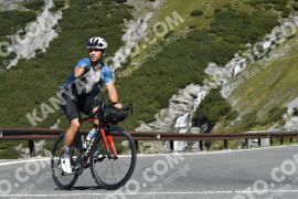 Photo #2739390 | 25-08-2022 10:48 | Passo Dello Stelvio - Waterfall curve BICYCLES