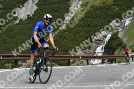 Photo #2173284 | 21-06-2022 10:17 | Passo Dello Stelvio - Waterfall curve BICYCLES