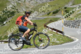 Photo #2418079 | 27-07-2022 12:20 | Passo Dello Stelvio - Waterfall curve BICYCLES