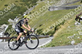 Photo #2751894 | 26-08-2022 10:56 | Passo Dello Stelvio - Waterfall curve BICYCLES