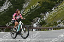 Photo #2689372 | 20-08-2022 11:50 | Passo Dello Stelvio - Waterfall curve BICYCLES