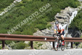 Photo #2416495 | 27-07-2022 10:45 | Passo Dello Stelvio - Waterfall curve BICYCLES