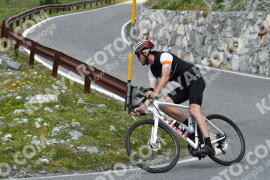 Photo #2365526 | 21-07-2022 13:19 | Passo Dello Stelvio - Waterfall curve BICYCLES