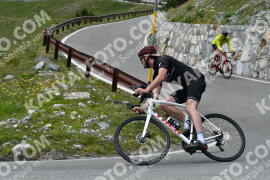 Photo #2356678 | 19-07-2022 14:49 | Passo Dello Stelvio - Waterfall curve BICYCLES