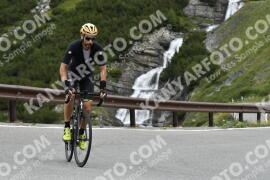 Photo #3547889 | 22-07-2023 09:42 | Passo Dello Stelvio - Waterfall curve BICYCLES