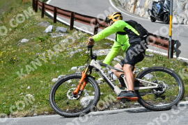 Photo #2385010 | 24-07-2022 15:29 | Passo Dello Stelvio - Waterfall curve BICYCLES