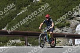 Photo #2743870 | 25-08-2022 12:18 | Passo Dello Stelvio - Waterfall curve BICYCLES