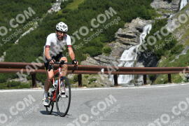 Photo #2382041 | 24-07-2022 10:52 | Passo Dello Stelvio - Waterfall curve BICYCLES