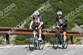 Photo #2415982 | 27-07-2022 10:19 | Passo Dello Stelvio - Waterfall curve BICYCLES
