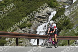 Photo #3350334 | 04-07-2023 10:35 | Passo Dello Stelvio - Waterfall curve BICYCLES
