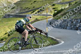 Photo #2412081 | 26-07-2022 09:45 | Passo Dello Stelvio - Waterfall curve BICYCLES