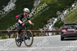 Photo #2459947 | 31-07-2022 13:21 | Passo Dello Stelvio - Waterfall curve BICYCLES