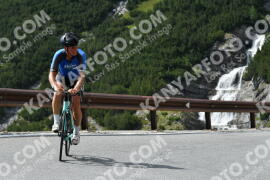 Photo #2385071 | 24-07-2022 15:41 | Passo Dello Stelvio - Waterfall curve BICYCLES