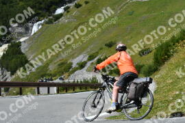 Fotó #4026287 | 22-08-2023 14:57 | Passo Dello Stelvio - Vízesés kanyar Bicajosok