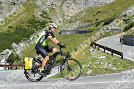 Photo #2605447 | 12-08-2022 10:51 | Passo Dello Stelvio - Waterfall curve BICYCLES