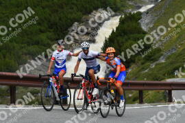 Foto #3925603 | 17-08-2023 10:18 | Passo Dello Stelvio - Waterfall Kehre BICYCLES