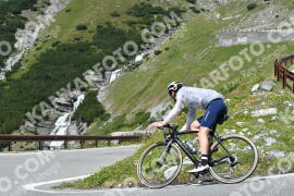 Photo #2401343 | 25-07-2022 13:23 | Passo Dello Stelvio - Waterfall curve BICYCLES