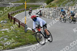 Photo #2449467 | 30-07-2022 15:46 | Passo Dello Stelvio - Waterfall curve BICYCLES