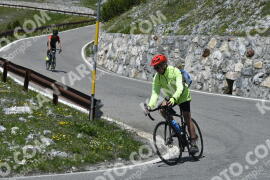 Photo #3241515 | 26-06-2023 13:56 | Passo Dello Stelvio - Waterfall curve BICYCLES
