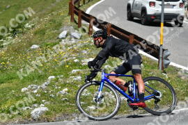Photo #2338310 | 17-07-2022 12:45 | Passo Dello Stelvio - Waterfall curve BICYCLES