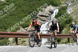 Photo #2416238 | 27-07-2022 10:39 | Passo Dello Stelvio - Waterfall curve BICYCLES