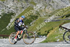 Photo #2668856 | 16-08-2022 11:08 | Passo Dello Stelvio - Waterfall curve BICYCLES