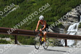Fotó #4039362 | 23-08-2023 14:17 | Passo Dello Stelvio - Vízesés kanyar Bicajosok