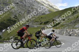 Fotó #3719416 | 03-08-2023 12:31 | Passo Dello Stelvio - Vízesés kanyar Bicajosok
