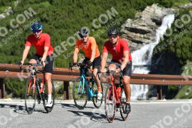 Photo #2242271 | 06-07-2022 09:57 | Passo Dello Stelvio - Waterfall curve BICYCLES