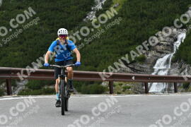 Photo #2411843 | 26-07-2022 14:07 | Passo Dello Stelvio - Waterfall curve BICYCLES