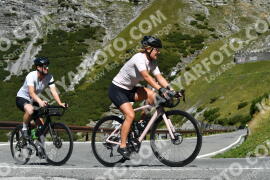 Photo #2698999 | 21-08-2022 11:16 | Passo Dello Stelvio - Waterfall curve BICYCLES