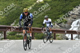 Photo #2194833 | 26-06-2022 11:49 | Passo Dello Stelvio - Waterfall curve BICYCLES