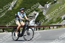 Foto #2289055 | 12-07-2022 11:10 | Passo Dello Stelvio - Waterfall Kehre BICYCLES