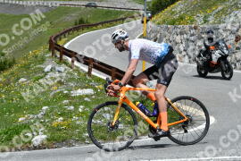 Photo #2203334 | 27-06-2022 12:50 | Passo Dello Stelvio - Waterfall curve BICYCLES