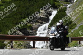 Foto #2243468 | 06-07-2022 14:08 | Passo Dello Stelvio - Waterfall Kehre