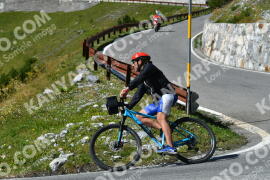 Photo #2713164 | 22-08-2022 15:37 | Passo Dello Stelvio - Waterfall curve BICYCLES