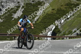 Photo #3225772 | 25-06-2023 10:06 | Passo Dello Stelvio - Waterfall curve BICYCLES