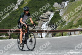 Photo #2369822 | 22-07-2022 11:46 | Passo Dello Stelvio - Waterfall curve BICYCLES