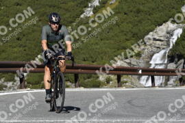 Photo #2873439 | 13-09-2022 10:40 | Passo Dello Stelvio - Waterfall curve BICYCLES