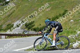 Photo #2432090 | 29-07-2022 11:48 | Passo Dello Stelvio - Waterfall curve BICYCLES