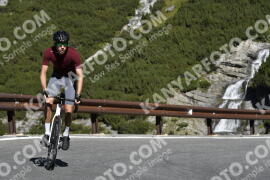 Photo #2728554 | 24-08-2022 10:11 | Passo Dello Stelvio - Waterfall curve BICYCLES