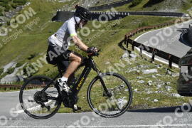 Fotó #3851113 | 13-08-2023 10:19 | Passo Dello Stelvio - Vízesés kanyar Bicajosok