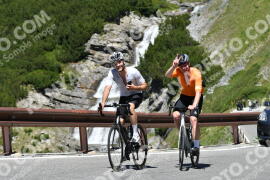 Photo #2323188 | 16-07-2022 12:05 | Passo Dello Stelvio - Waterfall curve BICYCLES