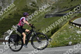 Fotó #3350541 | 04-07-2023 10:40 | Passo Dello Stelvio - Vízesés kanyar Bicajosok