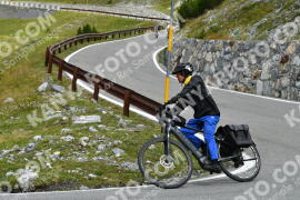 Photo #4103581 | 31-08-2023 11:41 | Passo Dello Stelvio - Waterfall curve BICYCLES